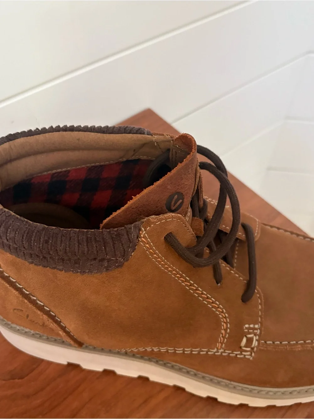 Clarks Men's Barnes Mid Oxford Boots Brown Cola Suede Size 12 US Classic NWOT